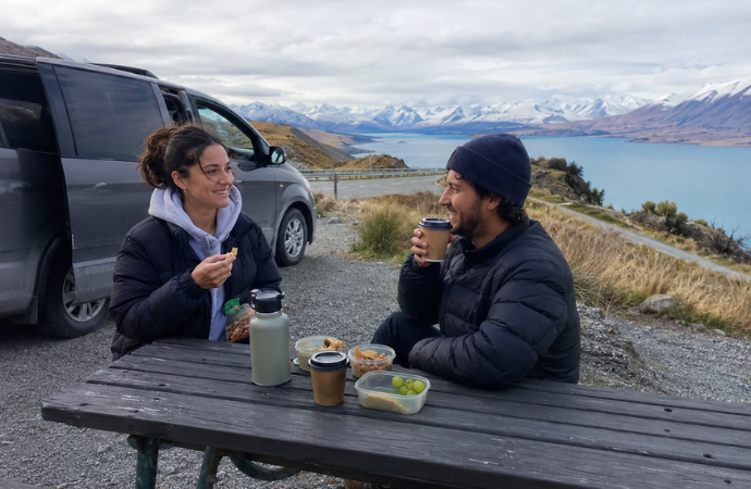 Travel-friendly ways to stay nourished